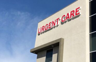 urgent-care-sign